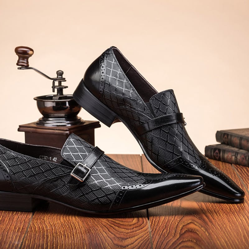 Fashion Carved Buckle Design Business Men'S Leather Shoes