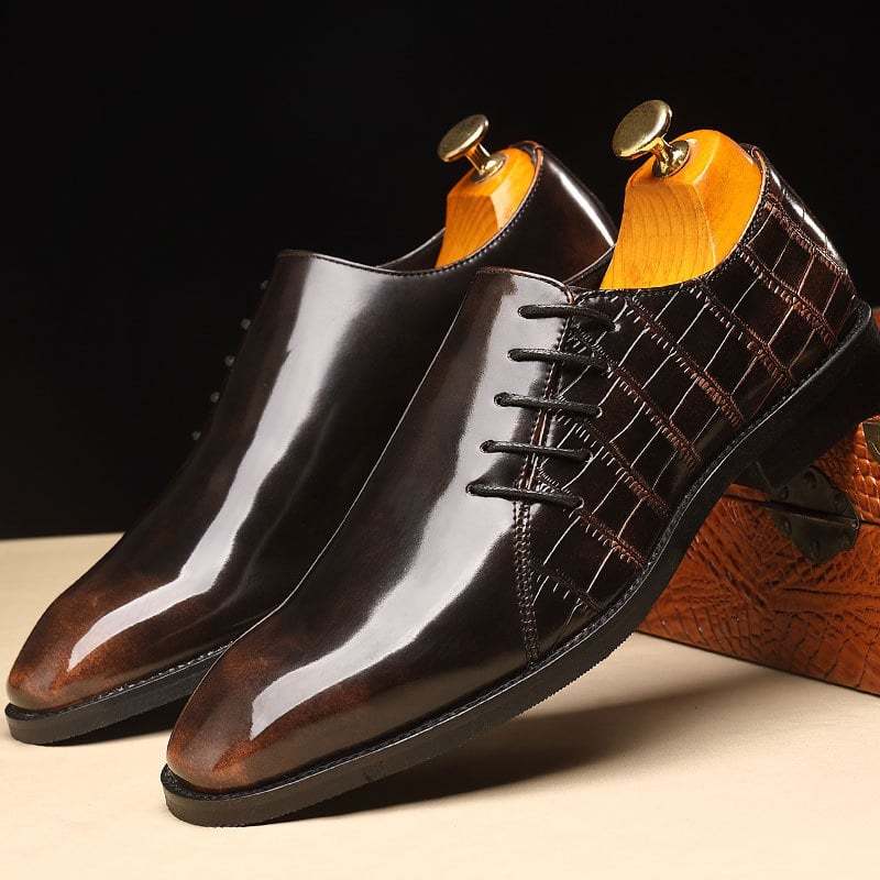 Men's Business Casual Pointed Toe Patchwork Patant Faux Leather Shoes