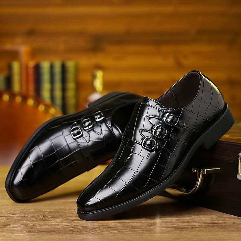 Men's Exotic Skin British Business Buckle Gradient Leather Shoes