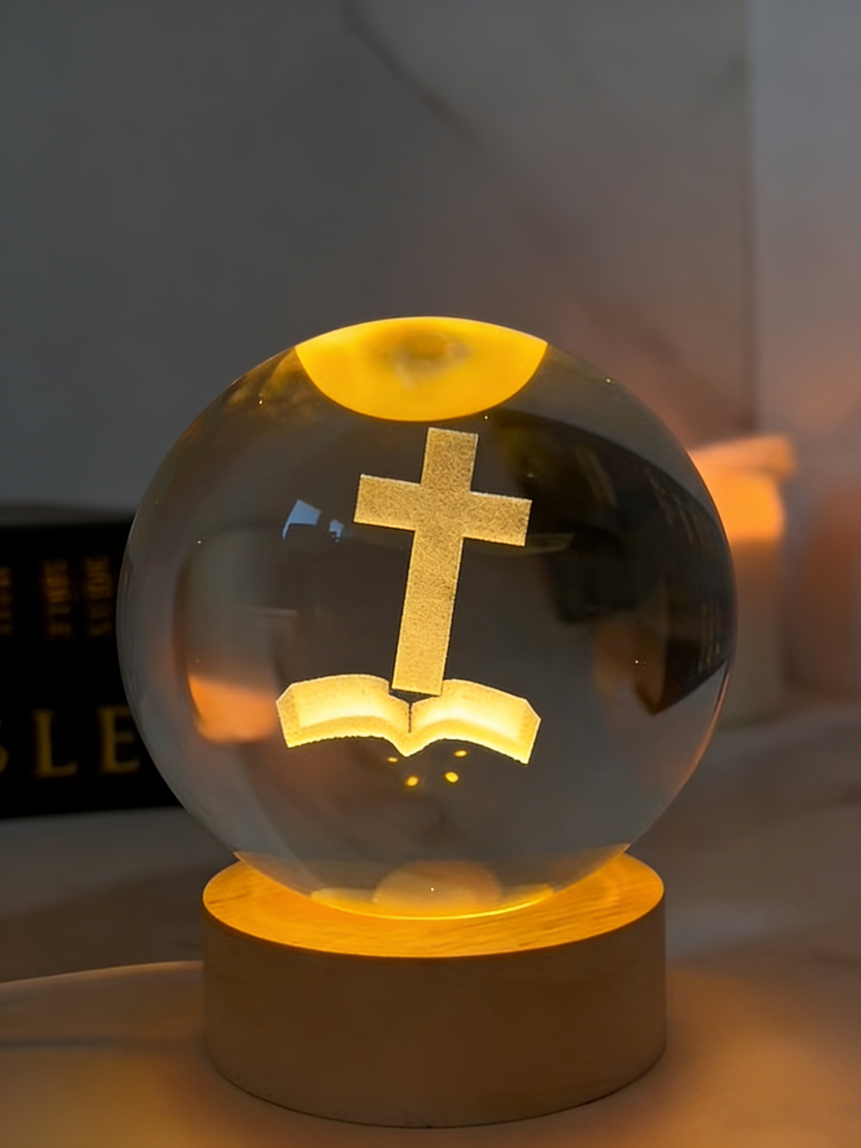 3D Engraved Light Emitting Crystal Ball Cross Desktop Ornament Small Night Light Creative Activity Gift for Festivals and Birthdays