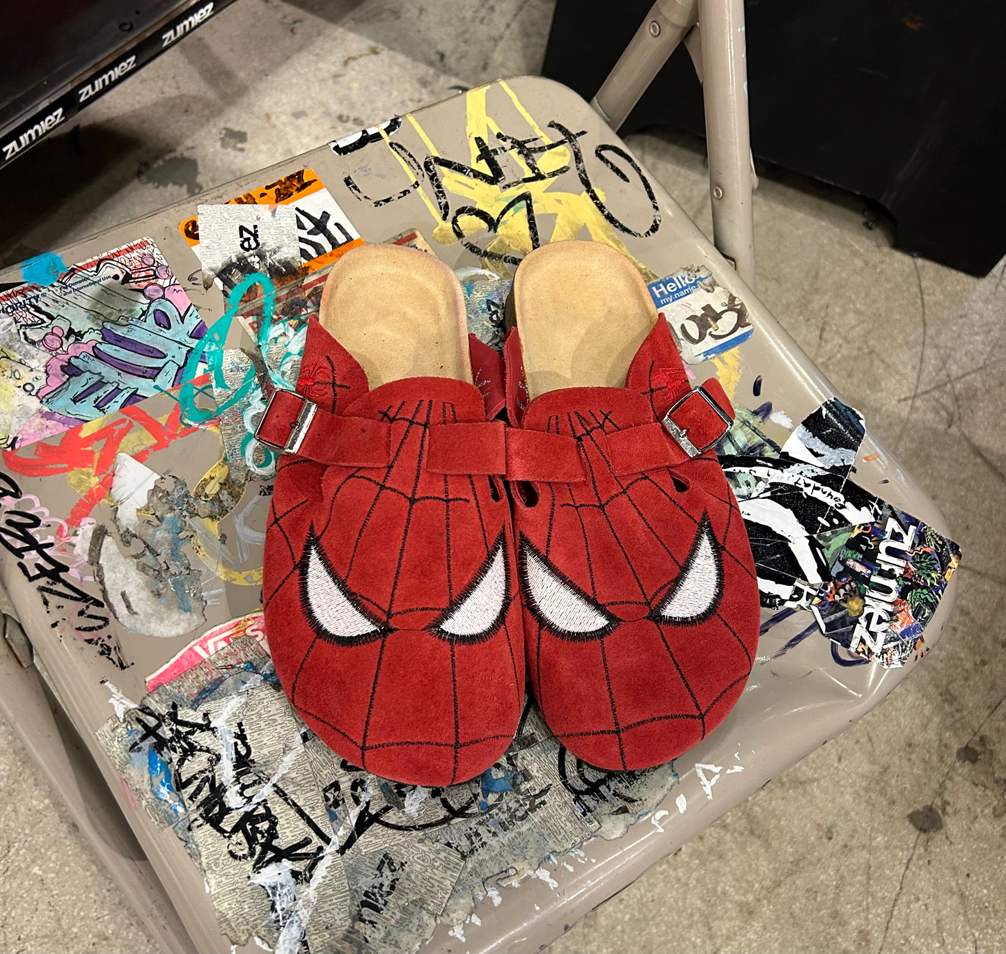 Fun CLOGS Unisex Boston Soft Footbed Suede Leather