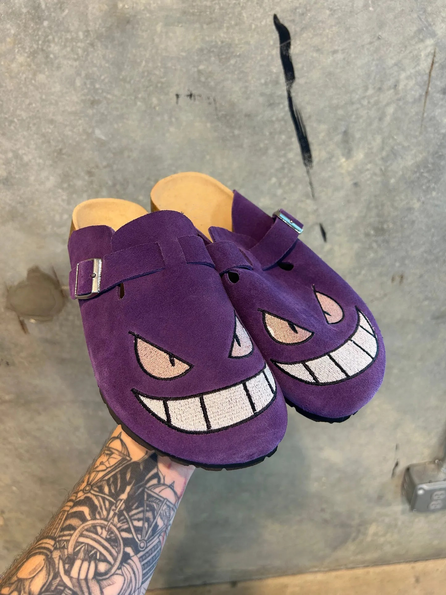 Fun CLOGS Unisex Boston Soft Footbed Suede Leather