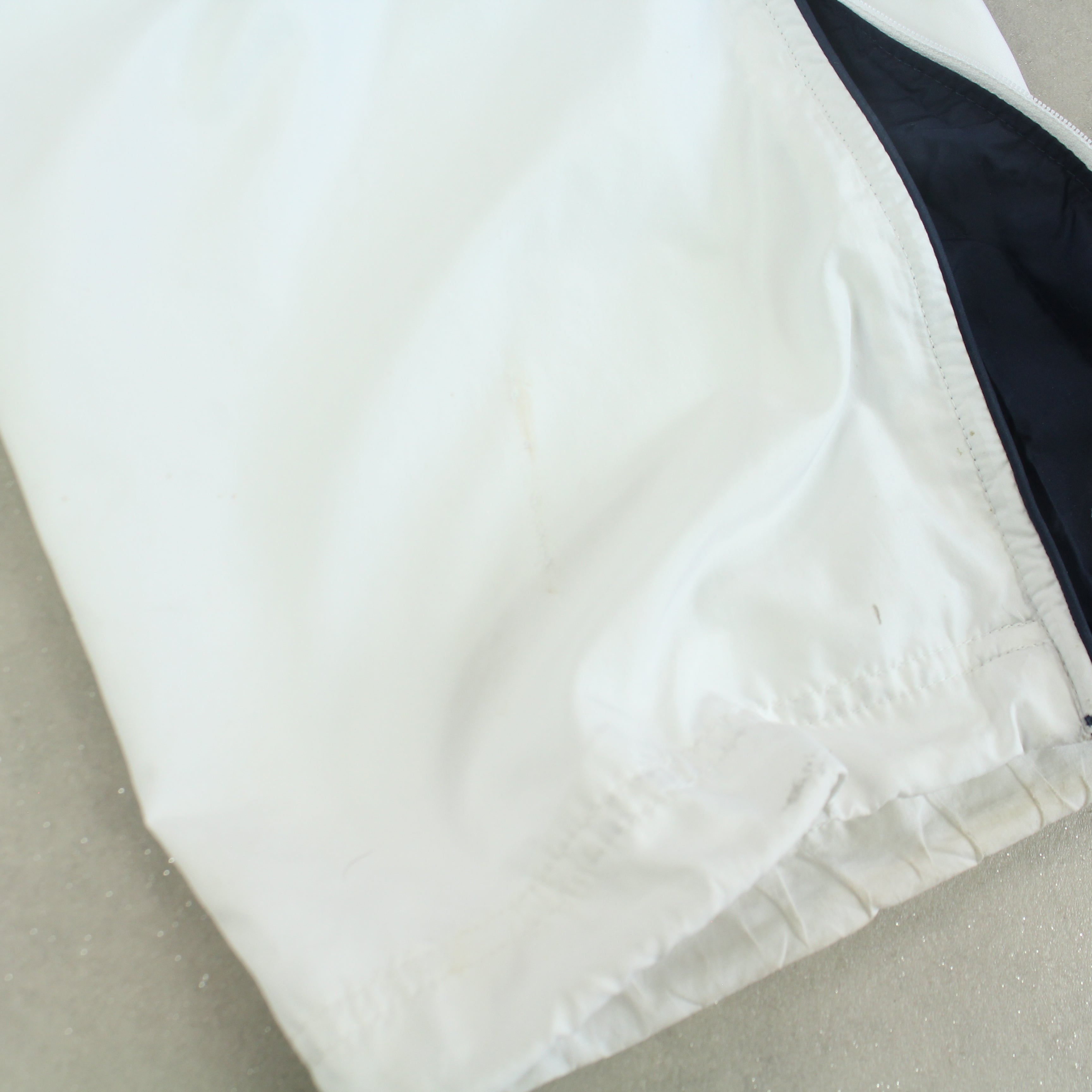 SUPER RARE 2000s  Trackpants White 