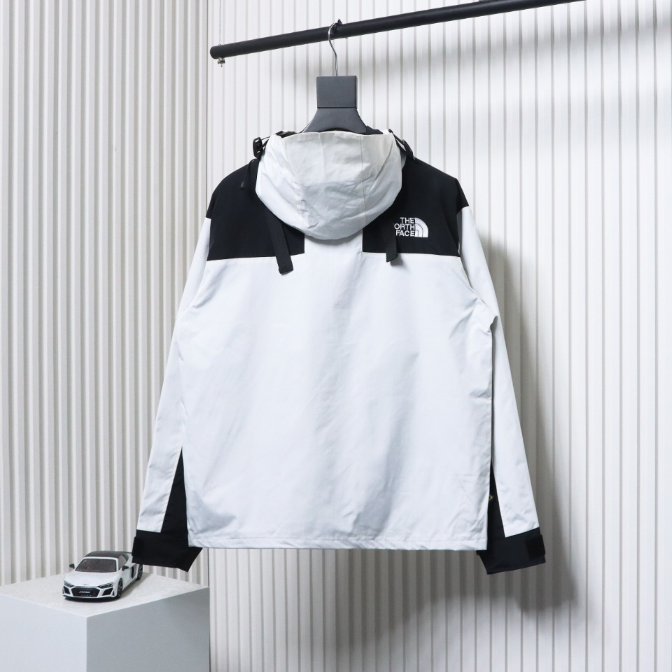 THE N0RTH FACE Color Blocking Spliced Outdoor Jackets White