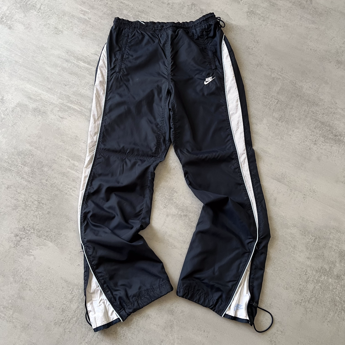 Nike RARE 2000s double swoosh trackpants   