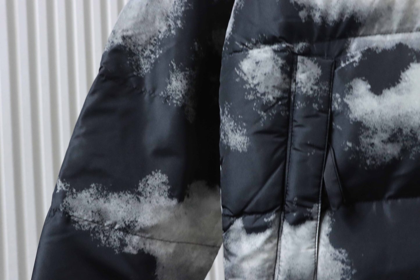 THE N0RTH FACE 1992 Cloud-Dye Series – 30th Anniversary Down Jacket