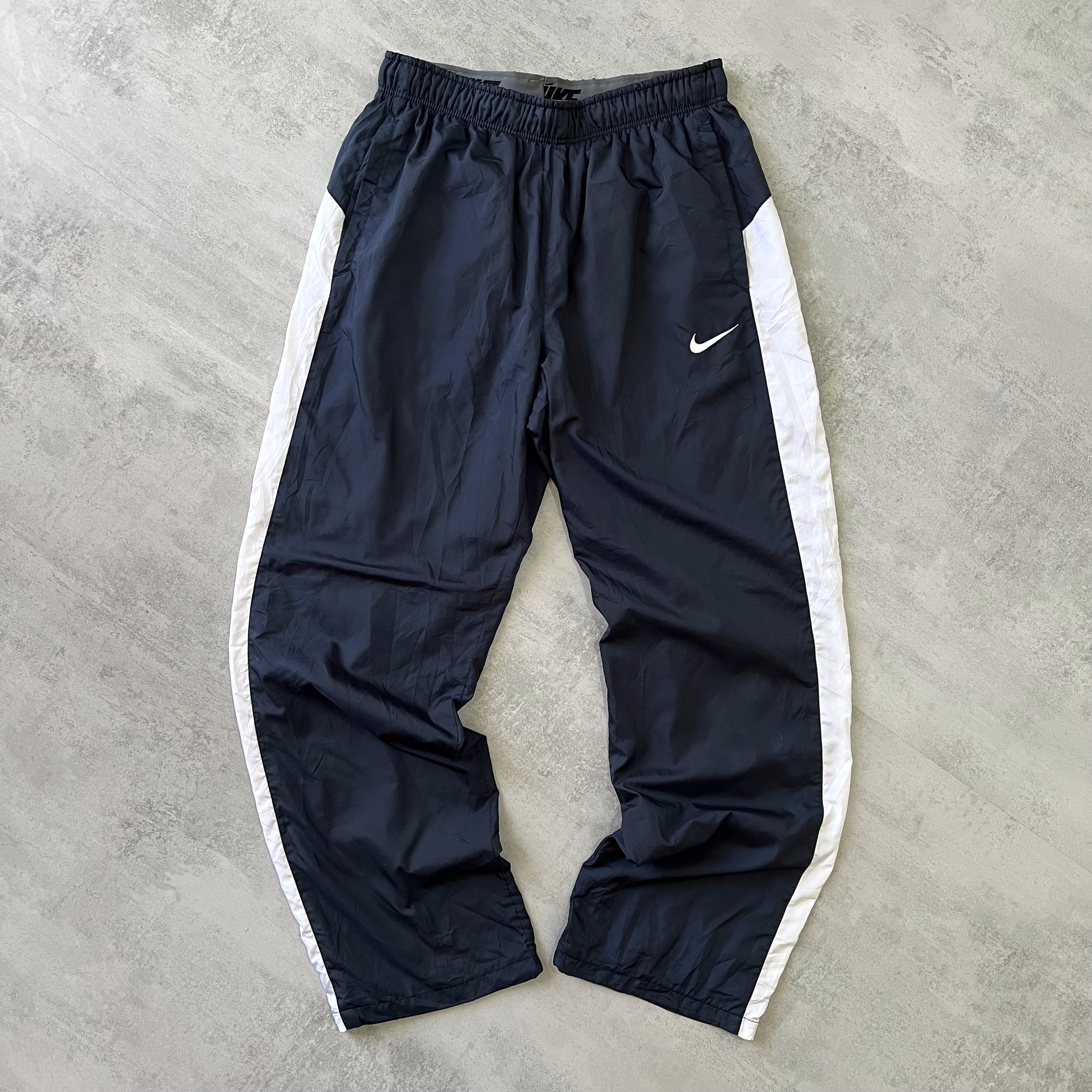 Nike 2000s trackpants  