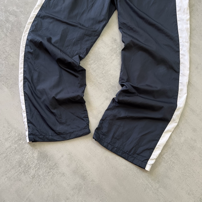 Nike 2000s trackpants  