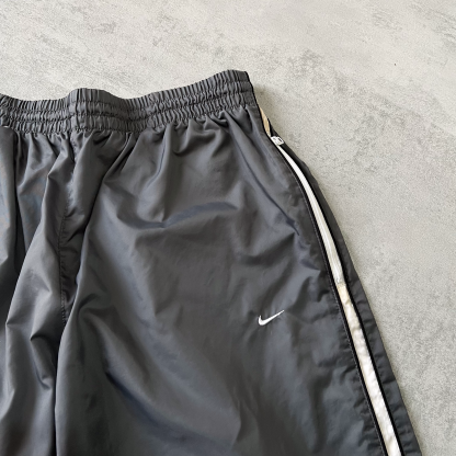 Nike RARE 2000s trackpants  