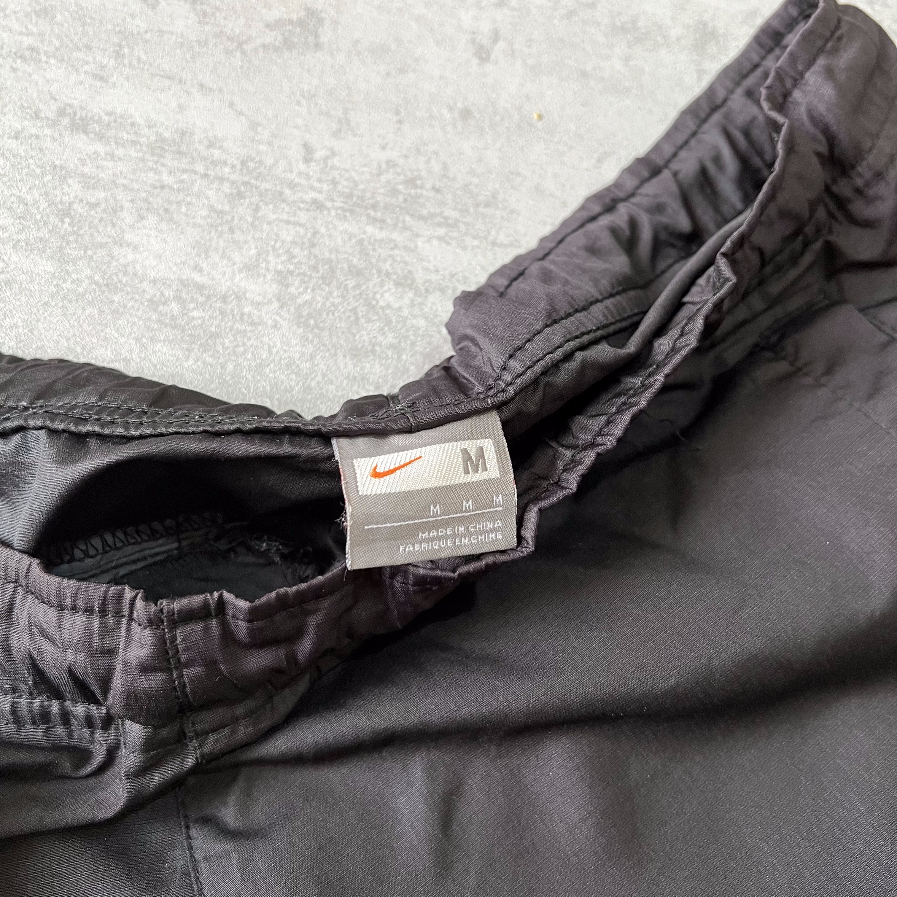 Nike 2000s trackpants  