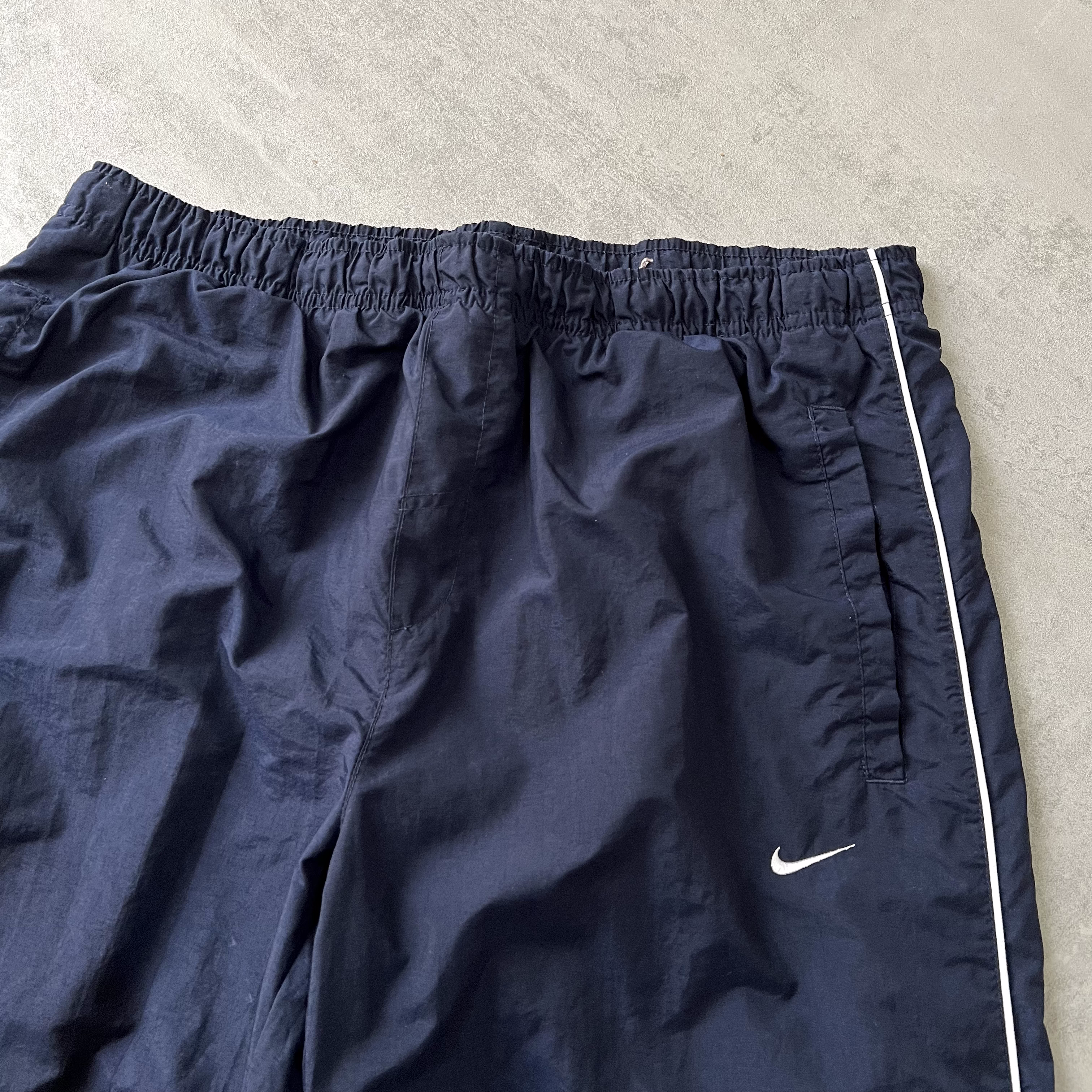 Nike RARE 2000s trackpants  