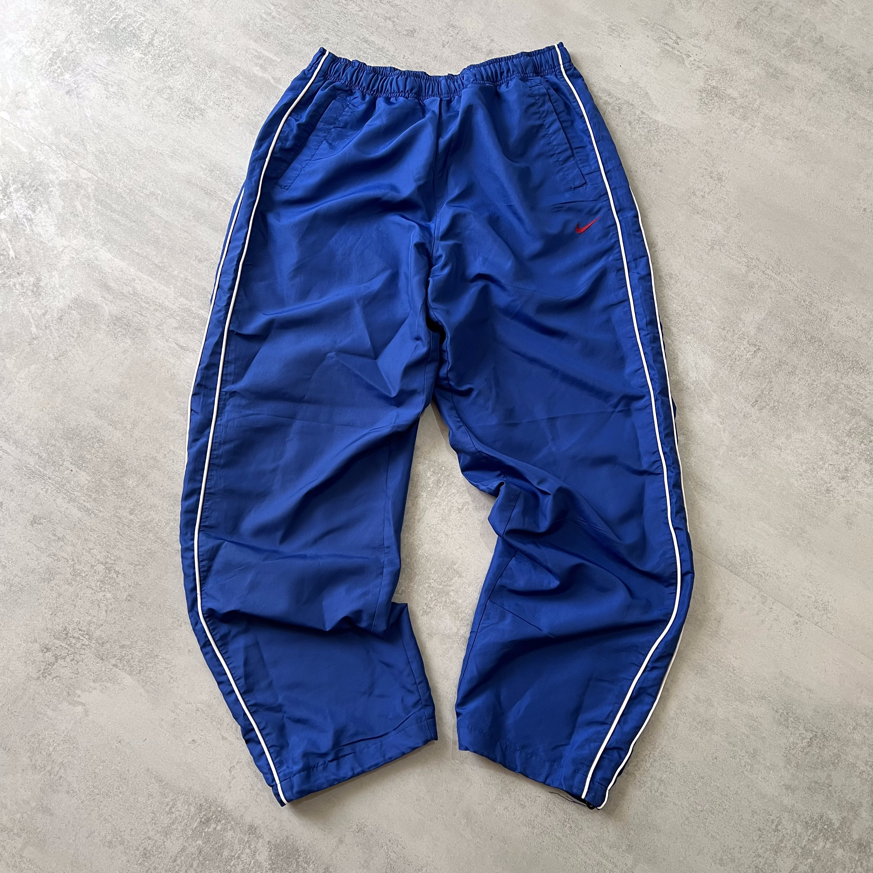 Nike 2000s trackpants  