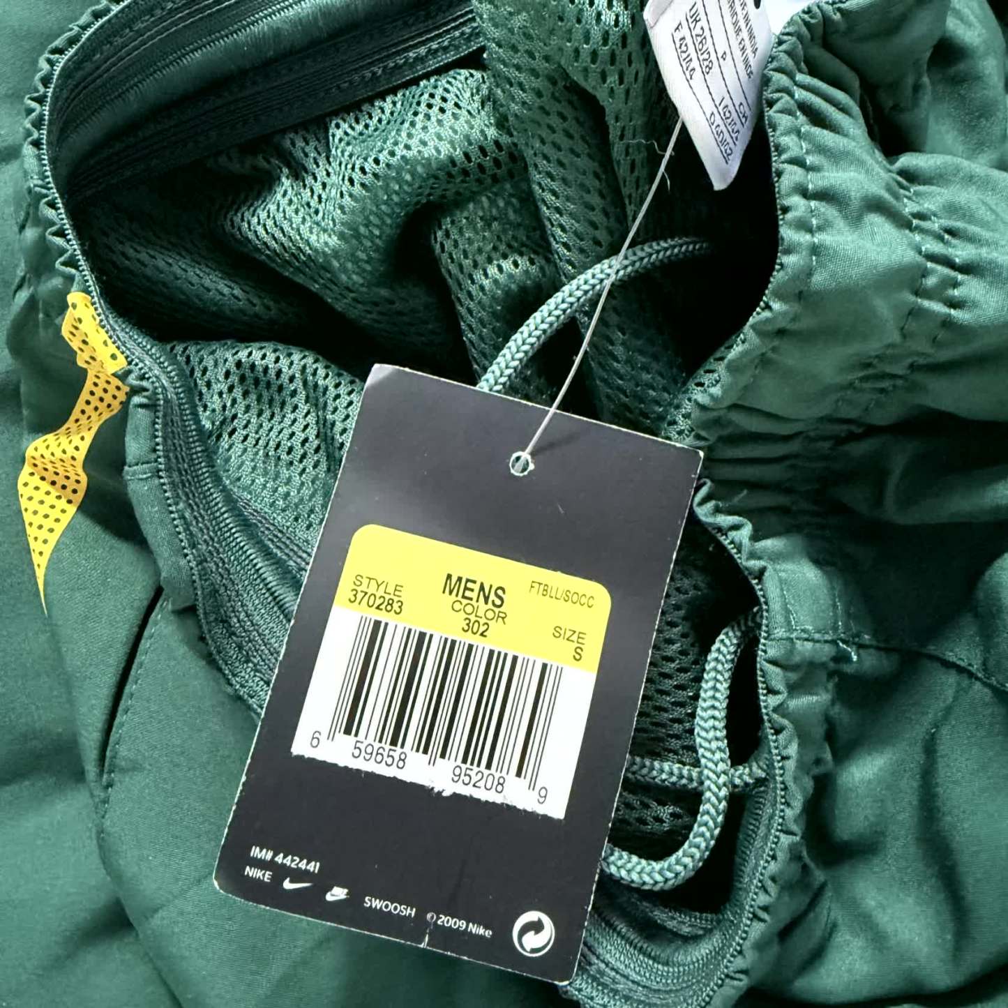 Brasil Vintage Tracksuit *RARE* NEW 2009/10