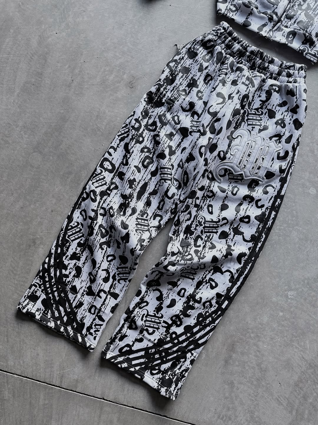 "CEMENT"LEOPARD HOODIE SUIT