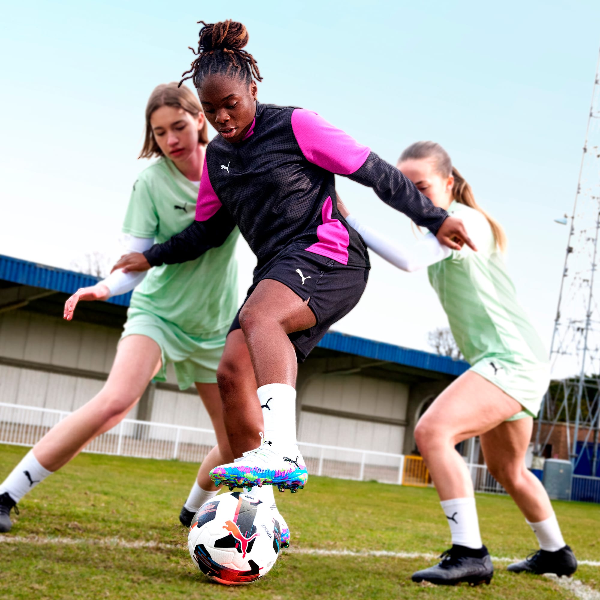 FUTURE 8 ULTIMATE Brilliance Women's Firm Ground Soccer Cleats