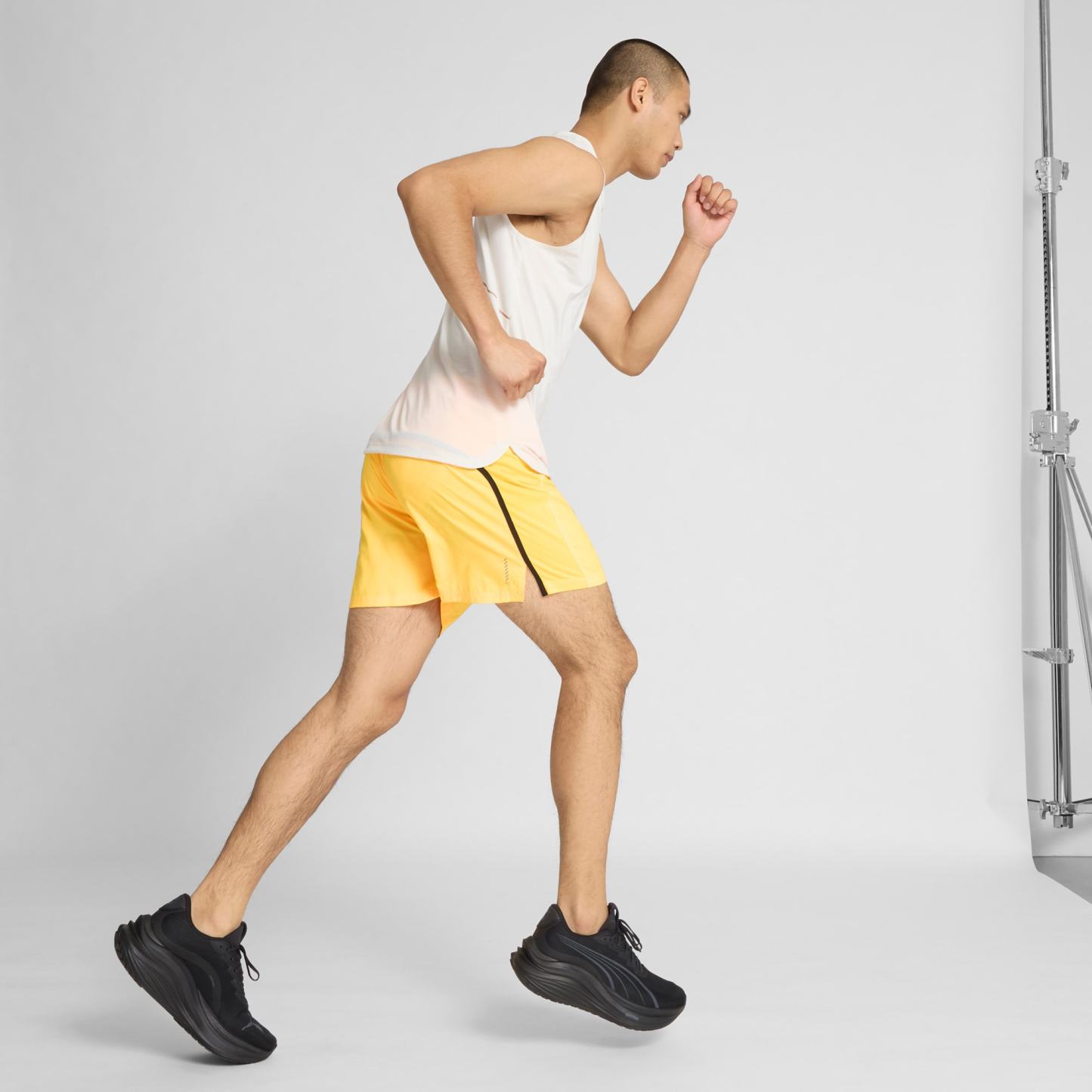 MagMax NITRO Men's Road Running Shoes