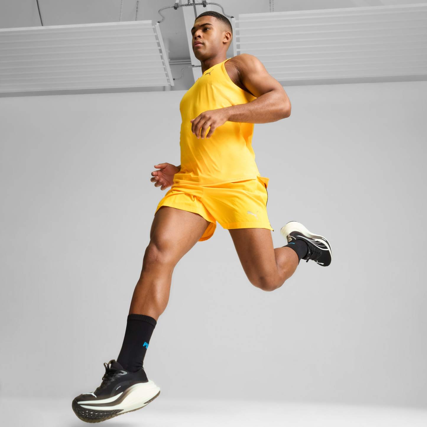 MagMax NITRO Men's Road Running Shoes