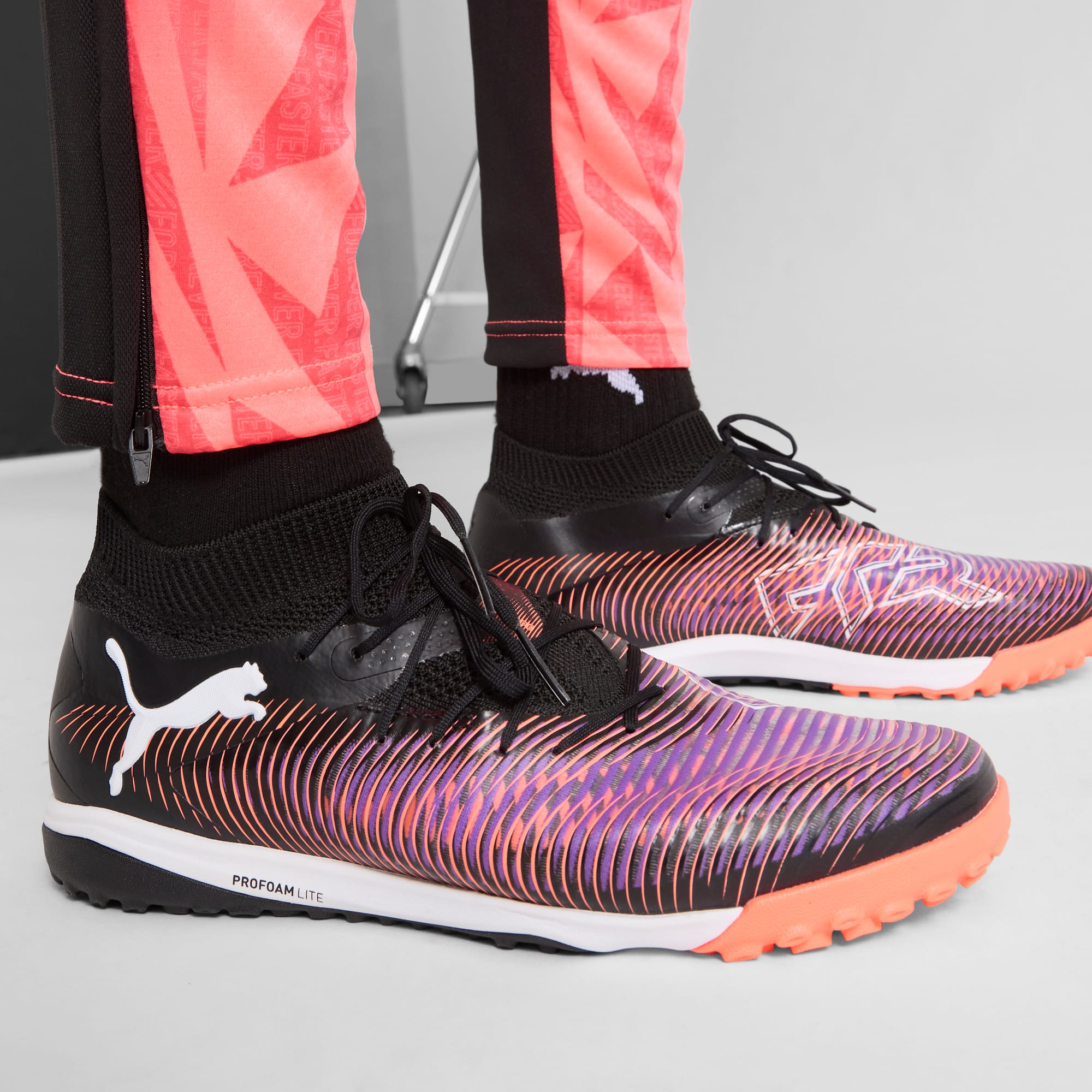 FUTURE 8 PRO Cage Men's Soccer Cleats