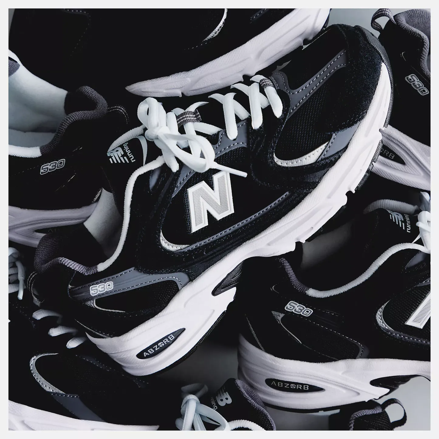 New Balance 530 - BLACK con MAGNET e Silver Metallic - immagine 6