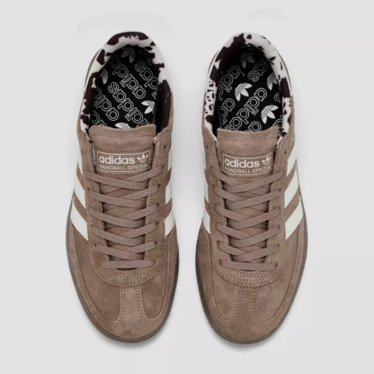 Adithtdas Handball Spezial Chalky Cow Print S