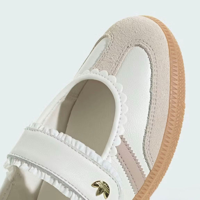 Adithtdas Samba Jane Ruffle Pack White Pink Gum (Women's)
