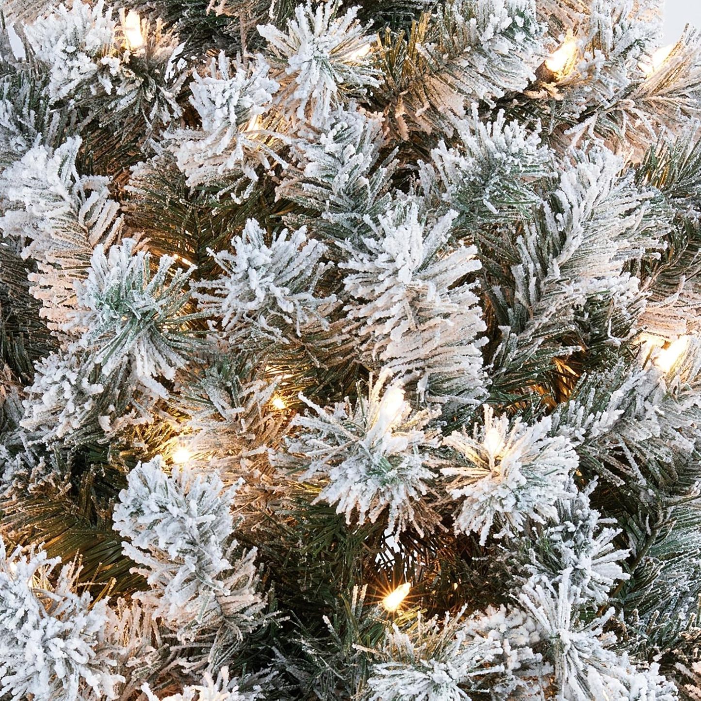 Yaheetech 7.5ft Pre-lit Artificial Christmas Tree W/Incandescent Warm White Lights, Snow Flocked Full Prelighted Xmas Tree W/1284 Branch Tips, 550 Incandescent Lights & Foldable Stand, Green & White