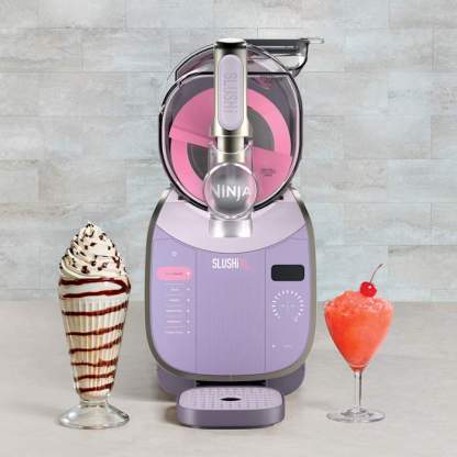 Nithtnja SLUSHi® XL Smart Frozen Drink Maker, 128 oz, Crema