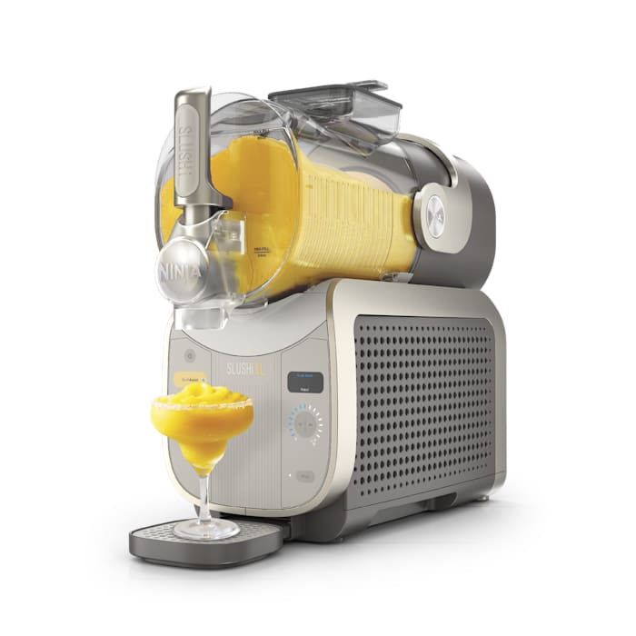 Nithtnja SLUSHi® XL Smart Frozen Drink Maker, 128 oz, Crema
