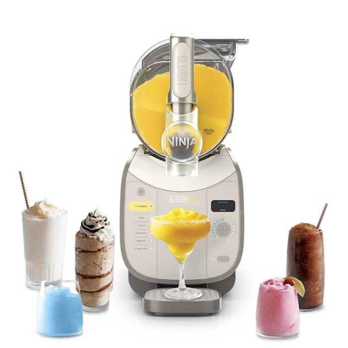 Nithtnja SLUSHi® XL Smart Frozen Drink Maker, 128 oz, Crema