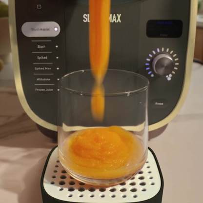Nithtnja SLUSHi® XL Smart Frozen Drink Maker, 128 oz, Crema