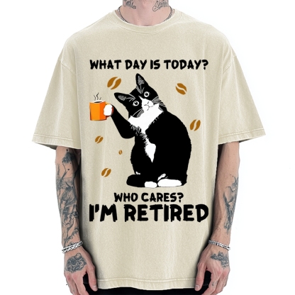 Retired Cat Vintage Washed T-shirt