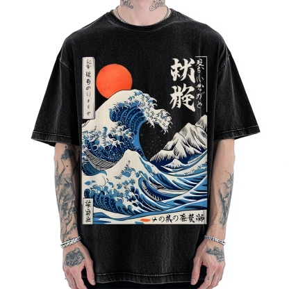 Ukiyo-e Ocean Waves Japan Vintage Washed T-shirt