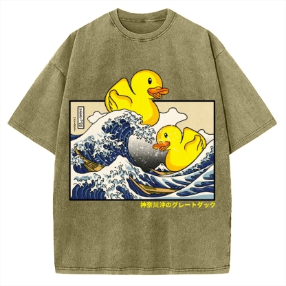 Giant Wave Yellow Duck Vintage Washed T-shirt