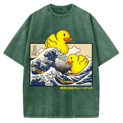Giant Wave Yellow Duck Vintage Washed T-shirt