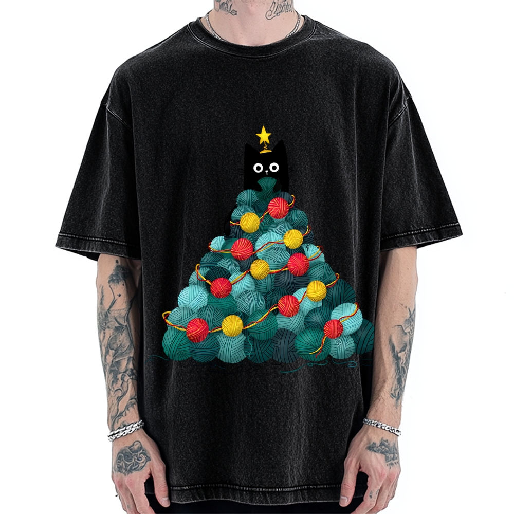 Yarn Christmas Tree Cat Vintage Washed T-shirt