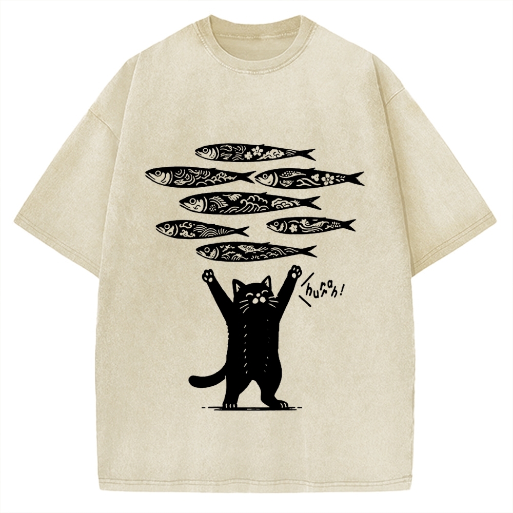 The Lucky Cat Vintage Washed T-shirt