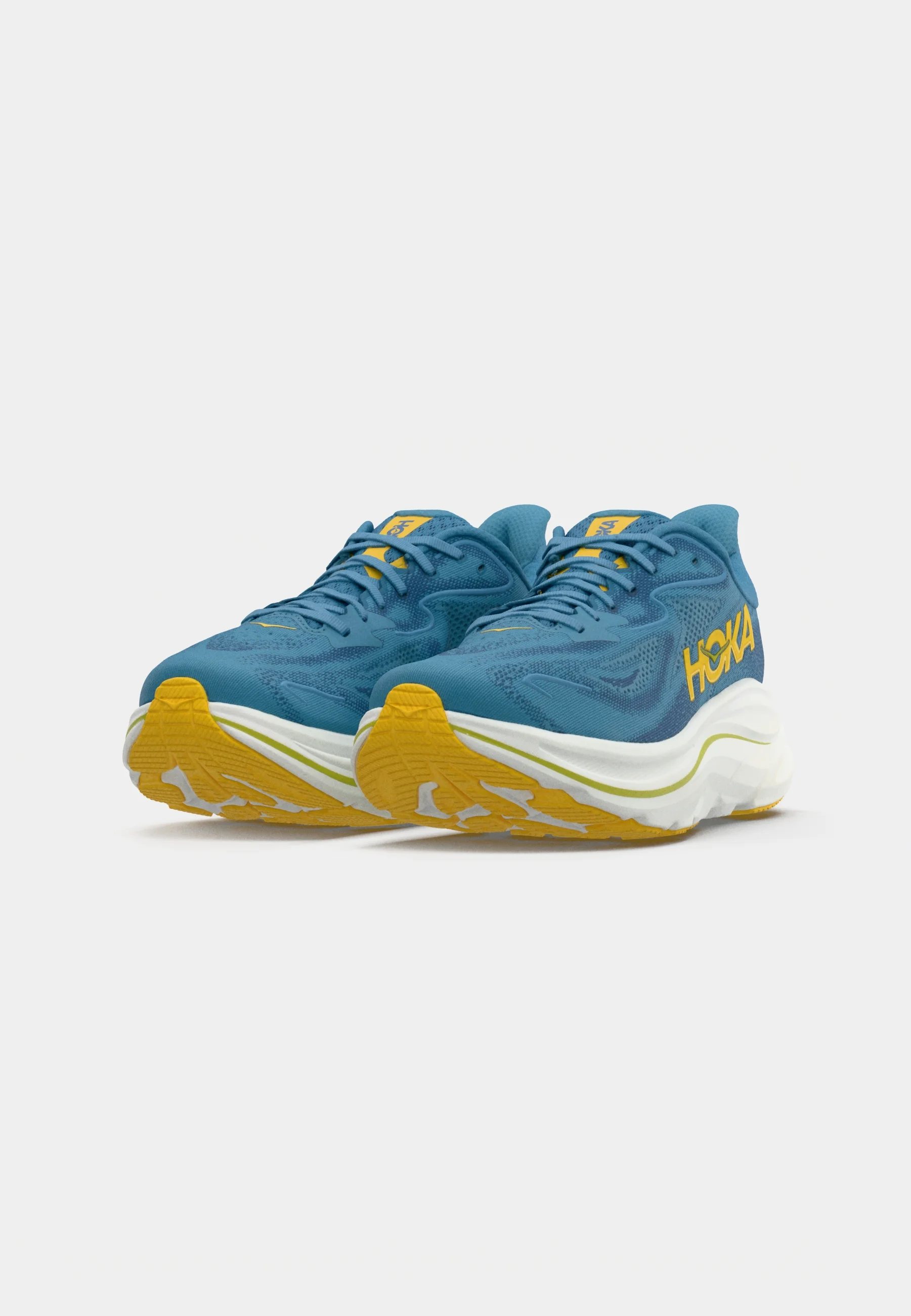 Hoka One One Clifton 10