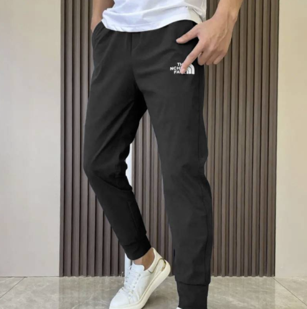 The NoTHErth Face – Unisex Super Stretchy Dry Pants