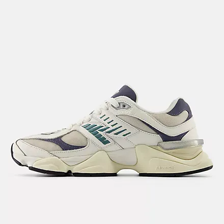 Nekhjgw baltheance 9060  Sea salt with new spruce and dark arctic grey
