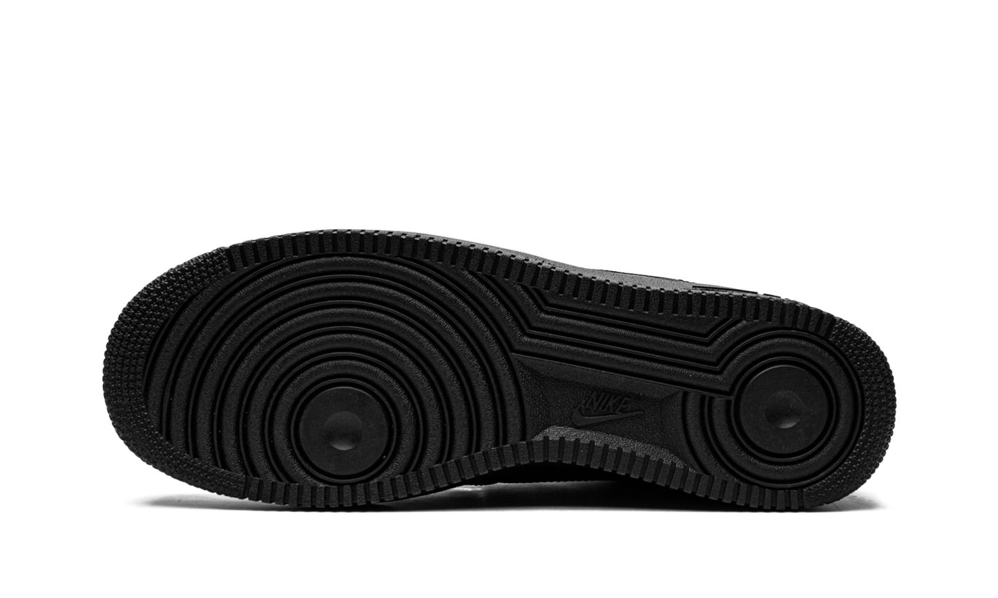 Air Force 1 Low '07 "Triple Black"