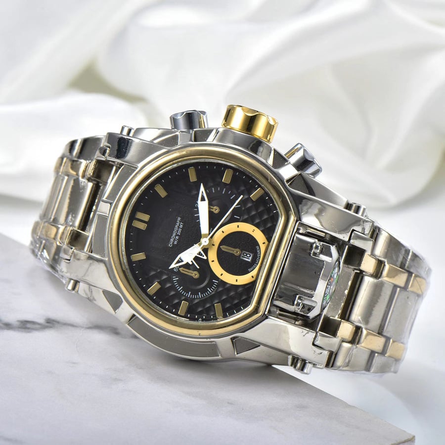 Large dial compass sports watch