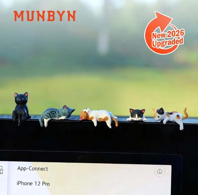 ⏰LAST DAY 49% OFF🔥 Mini Cat Desk Figurines – Set of 5 Cute Cartoon Kitty Companions