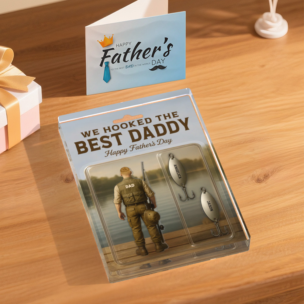 Custom Figure Personalized Acrylic Block Plaque WE HOOKED THE BEST DAD Celebrate Father’s Day with Custom Fishhook The Ultimate Fishing Tribute Gift for Pops