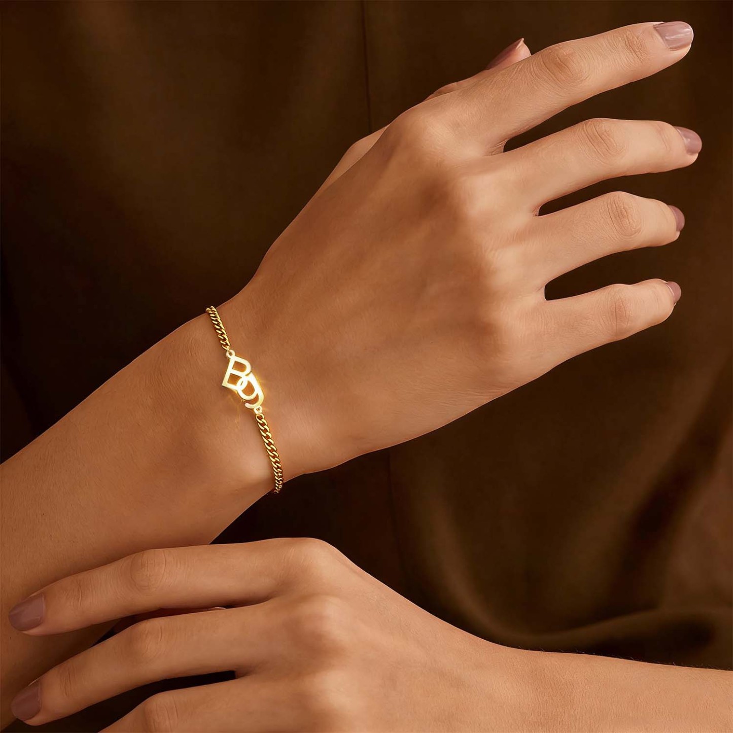 Personalized Interlocking Initial Bracelet Custom Two-Initial Curb Chain Bracelet Couples Bracelet with Intertwined Letters Relationship Gifts for Her - aiprintlab