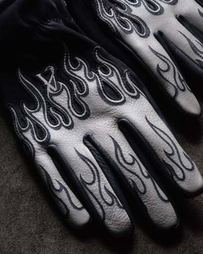 Industrial Monochrome Style White Flame Graphic Matte Leather Gloves