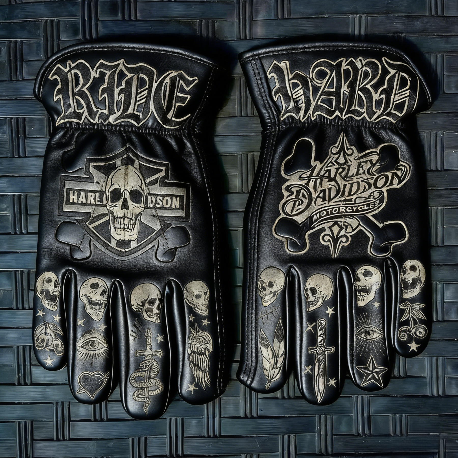 Vintage-Inspired Leather Work Gloves