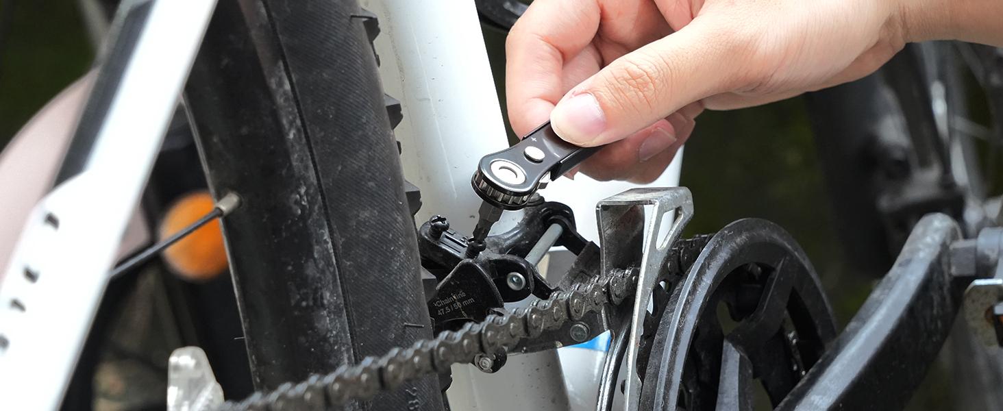 [1 Order=1 Free]Gifts for Men 22 in 1 Multifunction Screwdriver, 90 Degree Right Ratchet Screwdriver Set, Ratcheting Pocket Screwdriver Gifts for Men, Household Repair Tool Kit for Furniture, Father's Day& Birthday Gifts for Men Dad