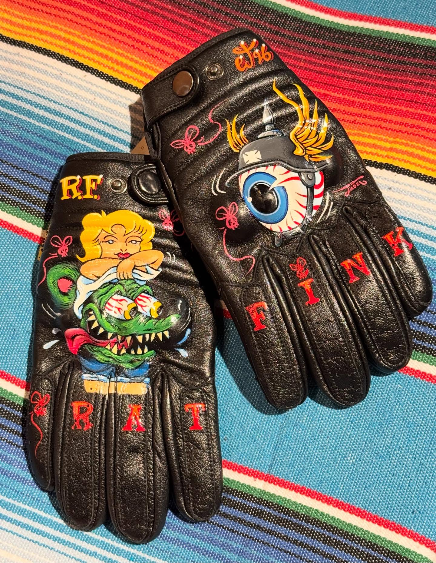 Vintage Style Pattern Motorcycle Riding Gloves