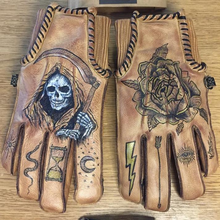 Vintage-Inspired Leather Work Gloves