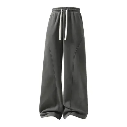 Men's Solid-Color Drawstring Pants with Curved Blade Design—Casual comfort, relaxed fit suitable for all seasons. Street-style men's trousers perfect for everyday wear and layering. Menswear Beige daily wear pant